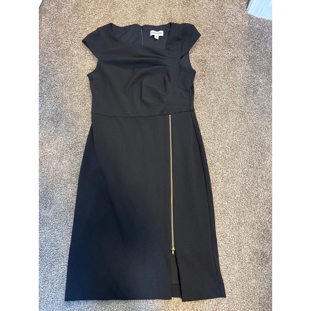 Shelby & Palmer Sheath Dress Womens 6 Black Excellent Asymmetrical Gold Zip Slit